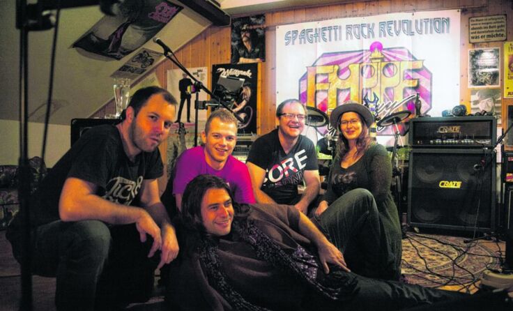 „Spaghetti Rock Revolution“ stehen für erdige Rockmusik mit italienischem Flair.