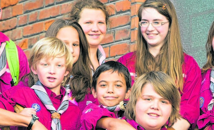 Bei den Pfadfindern lernen die Kinder viele neue Freunde kennen.