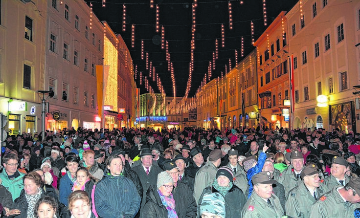 Vorweihnachtliche Stimmung am Hauptplatz Foto: Stadtmarketing Ried
