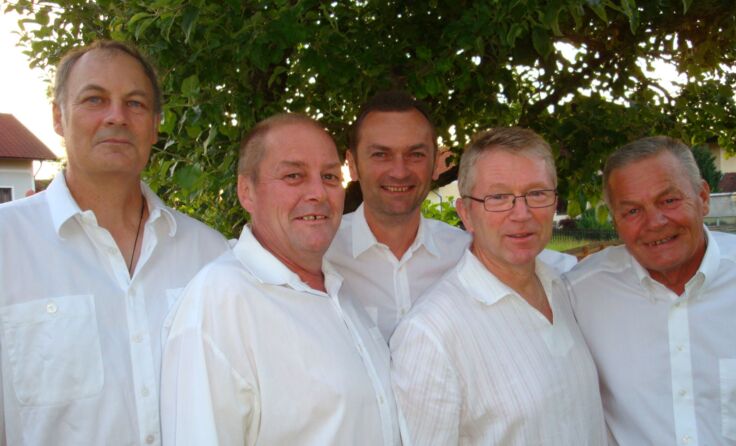 Die „Evergreens“ spielen am 24. September beim Jubiläumsevent „Tanz in den Herbst“ auf.