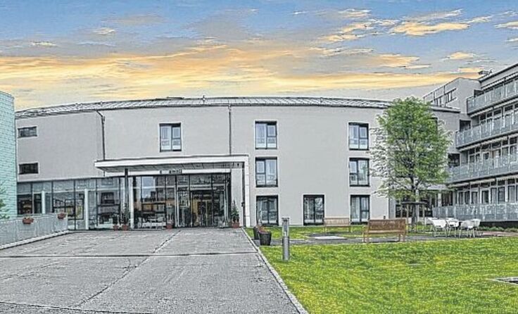 Das Bezirksalten- und Pflegeheim Ried 1 öffnet seine Pforten. Foto: Bertich