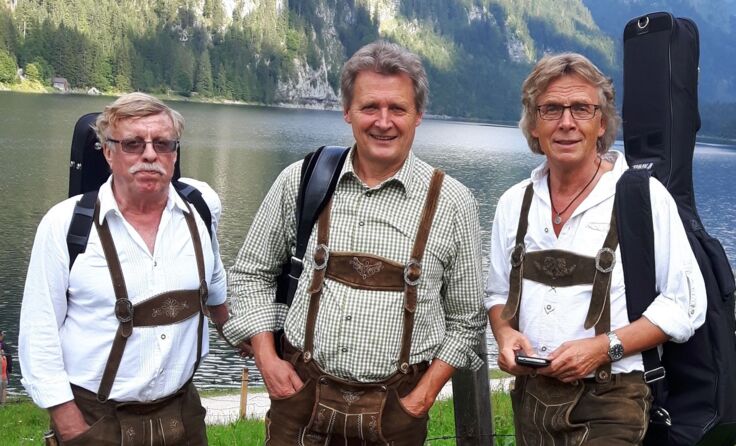 Die „Riada Wüdschützn“ werden musikalische Schmankerl servieren.