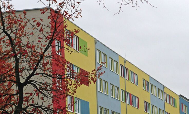 Wohnen wird immer teurer. Foto: Caritas