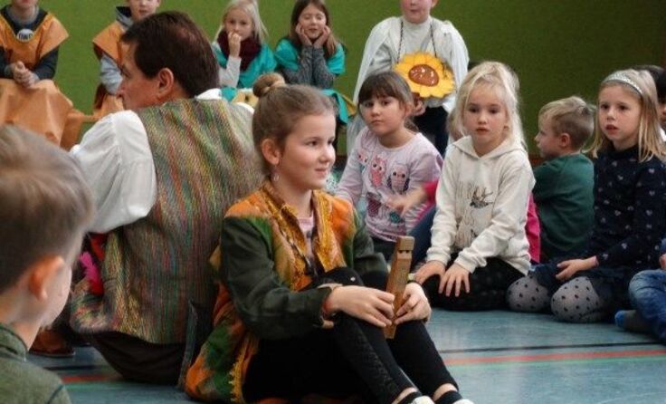 Die Kinder bei den Proben für die „Zauberflöte“.