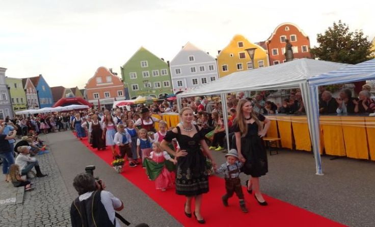 Ein Höhepunkt ist immer die Modenschau. Foto: Gemeinde