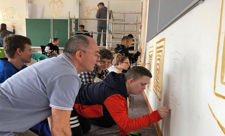 Die Schüler bringen sich bei der Raumgestaltung ein. Foto: privat