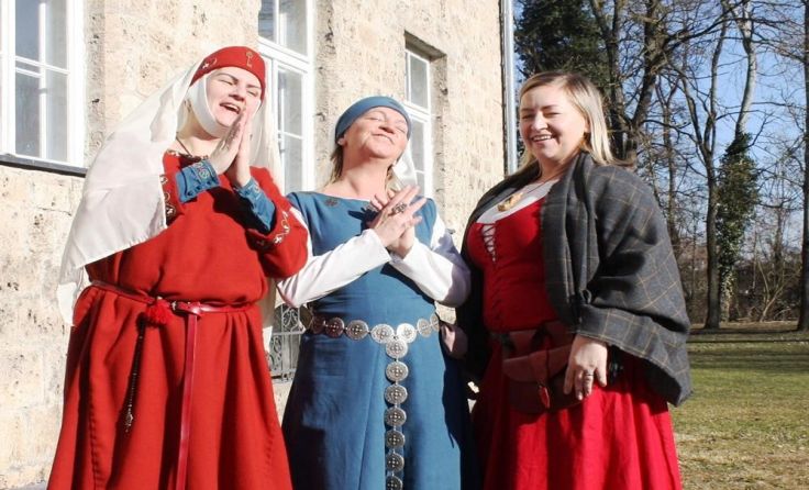 Festgelage zu Obernperge am Burgareal Foto: Castrenses de Obernperge