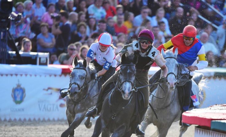 Alina Wiesinger beim National Galopp in Budapest Foto: privat
