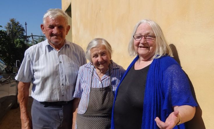 Maria Ritter (re.) engagiert sich seit Jahren für die Armen in Rumänien. Foto: privat