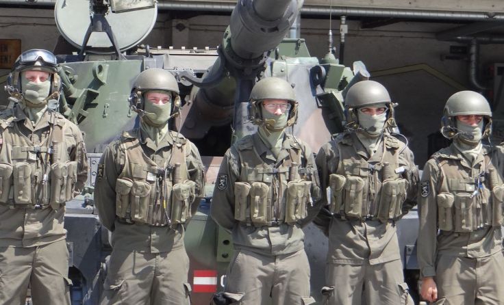 Eine moderne Ausrüstung ist essentiell für Soldaten. Foto: Tips/Pixner