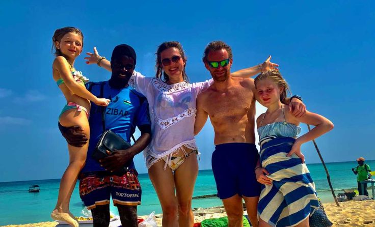 Familie Badegruber am Traumstrand von Sansibar Fotos: privat