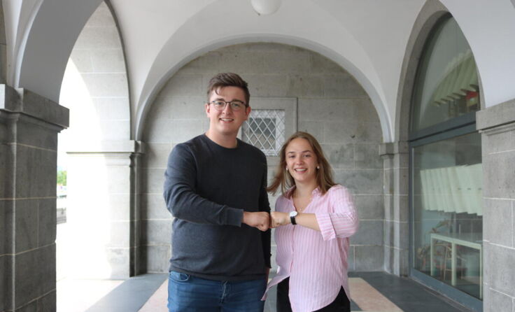 Simon Parzer (HTL Andorf) und Karoline Schauer (BafeP Ried) (Foto: Schöberl)
