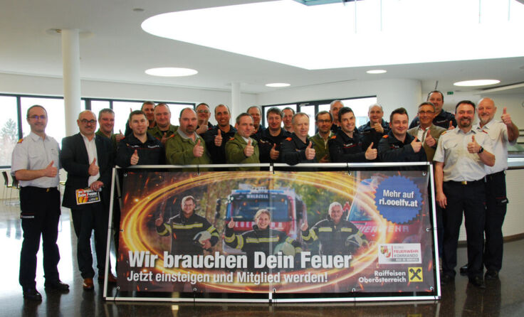 Die Feuerwehr-Kommandanten des Bezirkes Ried suchen dringend Quereinsteiger. (Foto: BFKDO Ried)