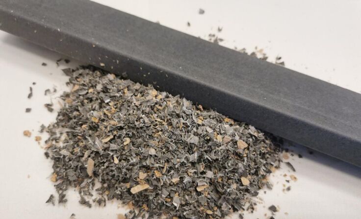Aus Fräsabfällen werden extrudierte Leistenprofile hergestellt. (Foto: Fräsabfall_©TCKT)