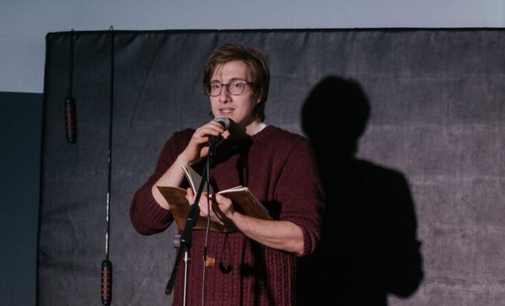 Poetry Slam ist eine spezielle Darbietungsform von Texten. (Foto: Szegedi)