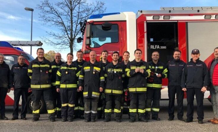 Die Mannschaft freut sich über den Erfolg. (Foto: FF Eberschwang)