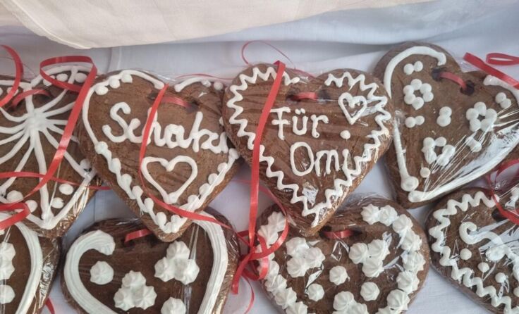 Selbst gebackene Liebstattherzen (Foto: Gemeinde)