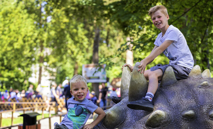 Für die Kinder ist das Dinoland ein wunderbares Erlebnis. (Foto: Dominik Gruss)