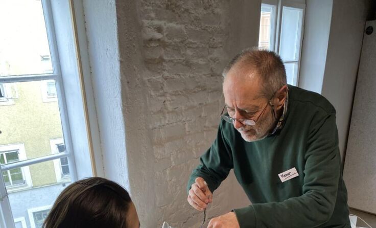Es wird getüftelt und geschraubt. (Foto: Repair Cafe)