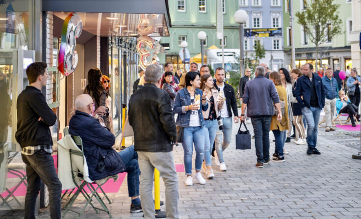 Einkaufen und flanieren in der Rieder Innenstadt. (Foto: Kaufmann)