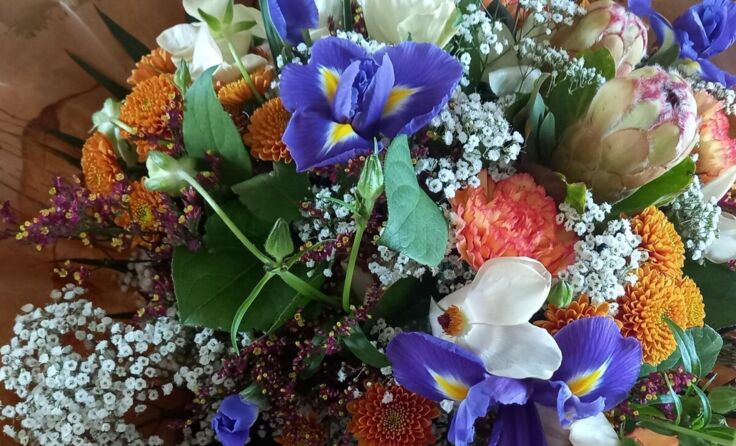 Ein schöner Blumenstrauß ist stets eine gute Wahl. (Foto: Tips/Pixner)