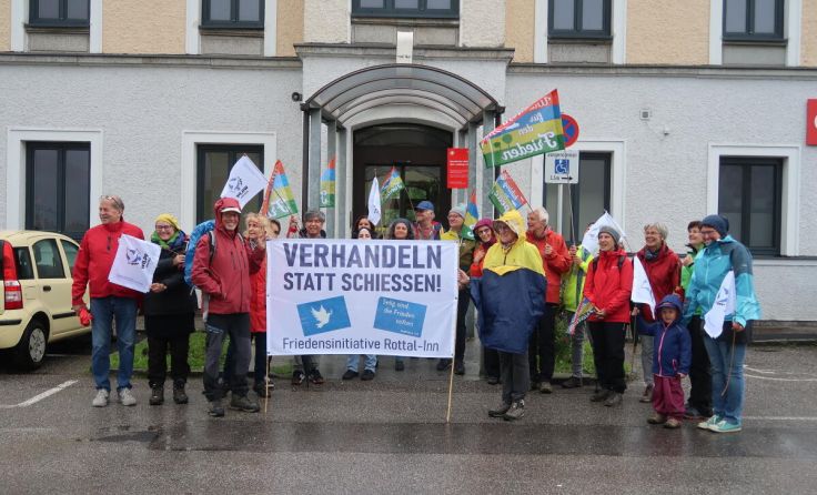 Die Teilnehmer setzen sich für den Frieden in der Welt ein. (Foto: privat)