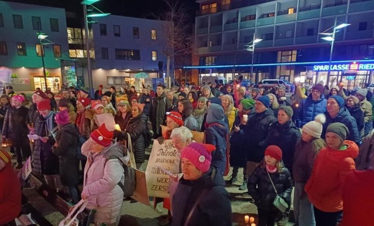 Demonstration am Rieder Marktplatz 2024 (Foto: privat)