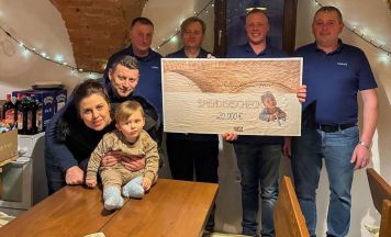 Großzügige Spende für Benedikt aus Andorf