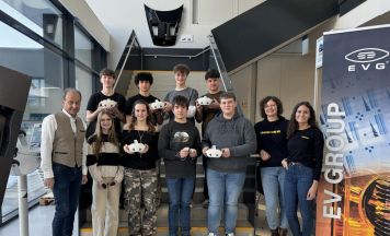 Hightech-Maschinenbauer aus St. Florian fördert technischen Nachwuchs mit Preisgeld