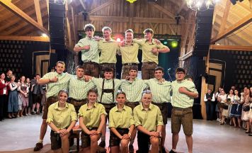 Otterbacher und Andorfer Abschlussball mit gelebter Tradition