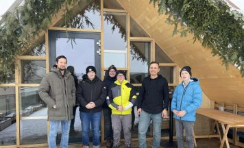 Schüler der Stifterschule Ried sammeln Praxiserfahrung in der Giesserei