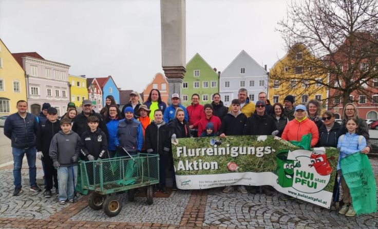 Auch heuer haben wieder viele Bürger mitgemacht. (Foto: Gemeinde Obernberg)
