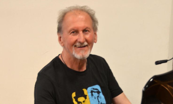 Gerhard Gruber begleitet den Stummfilmabend am Klavier. (Foto: privat)