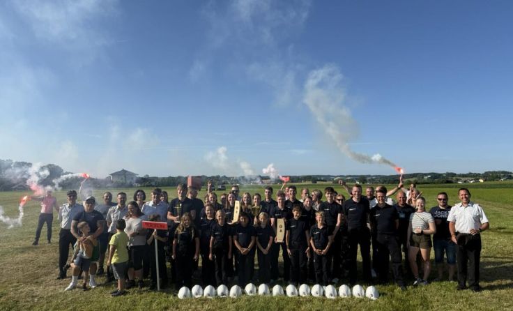 Die FF-Jugend freute sich über den Bezirkssieg. (Foto: FF Forchtenau)