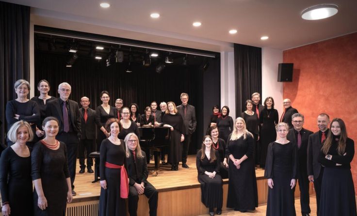 Das Vocalensemble Company Life singt Werke renommierter Komponisten. (Foto: Ulrich Schueler)
