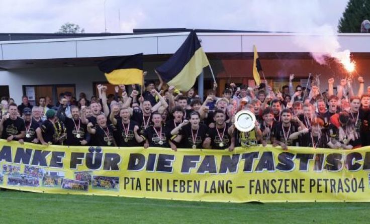 Die Stimmung bei der Meisterfeier des UFC PTA war bombastisch. (Foto: UFC PTA)
