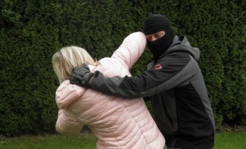 Selbstverteidigungskurs in Tumeltsham: Sicherheit und Selbstbewusstsein stärken
