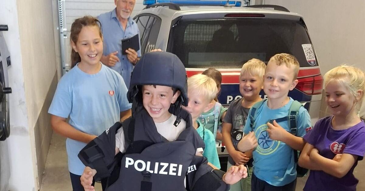 Kinderfreunde Wippenham besuchten die Polizei