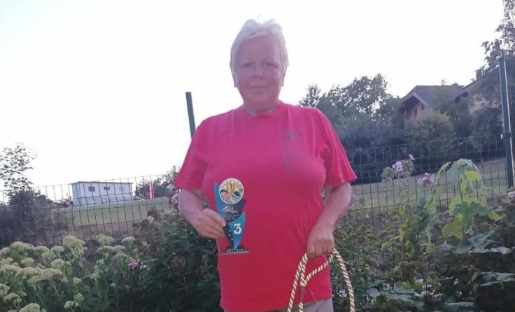 Resi mit ihrer Pirie (Foto: privat)