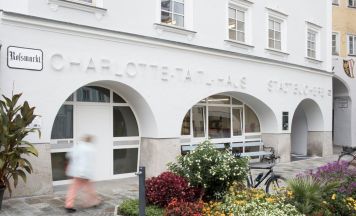 Führung durch das Charlotte-Taitl-Haus in Ried