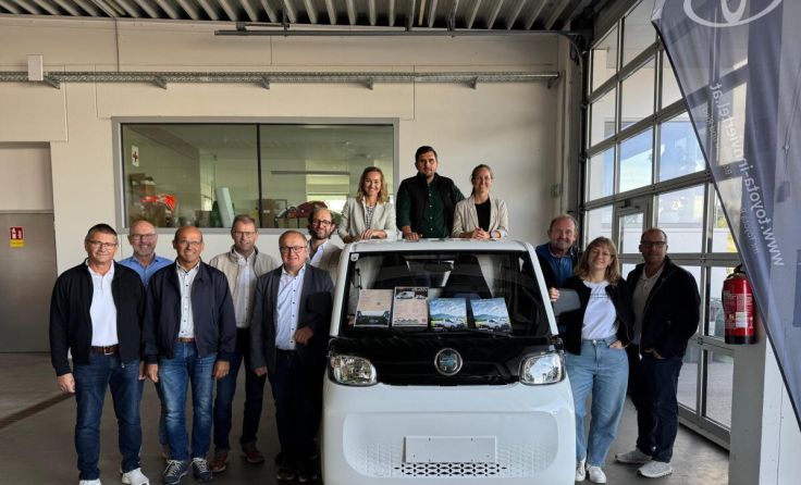 Gruppenfoto mit den Teilnehmern aus den Bezirken Ried und Braunau (Foto: KEM Inn-Hausruck)