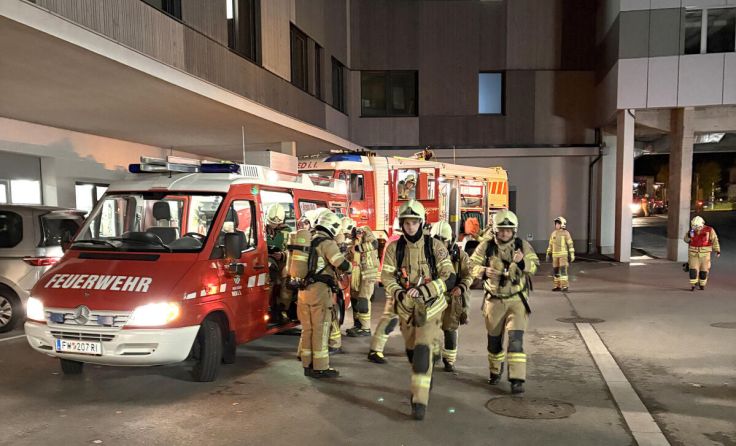 Einsatzübung beim Krankenhaus Ried (Foto: BHS Ried)