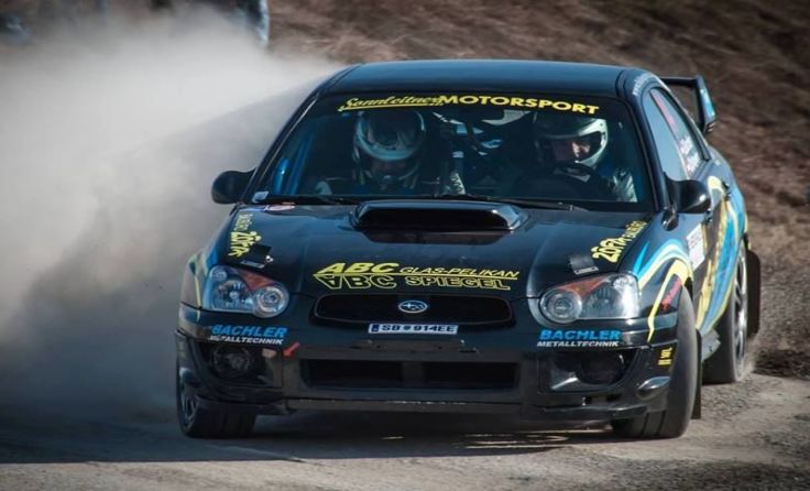 Rallyefahrer Gerald Bachler während eines Rennens.