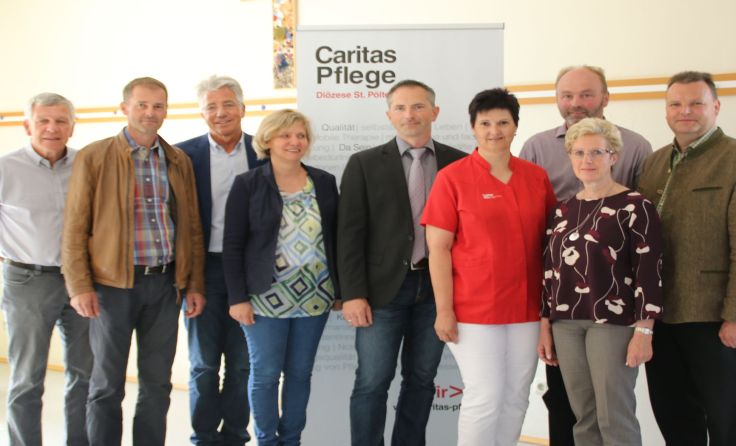 Beim Pressegespräch anlässlich der Verlegung der Sozialstation. Foto: Zeilinger