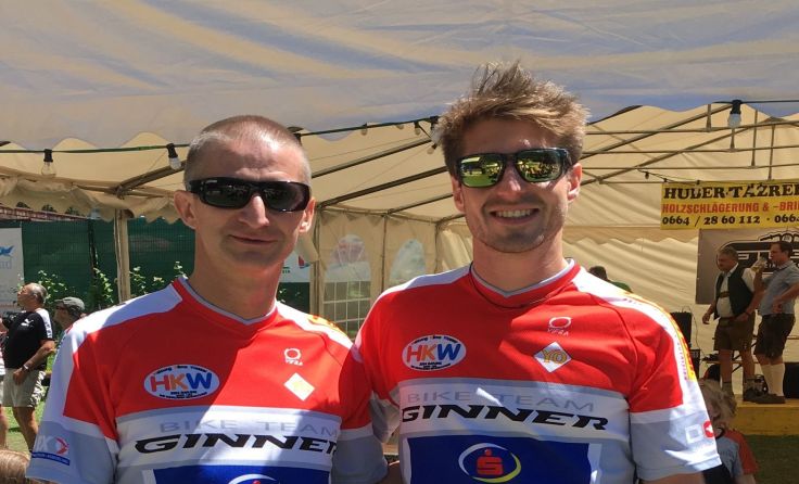 Christian Oberndorfer (li.) und Christoph Lueger (re.) vom Bike Team Ginner.