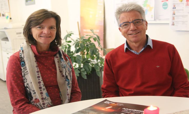 Caritasmitarbeiterin Gertraud Ehrgott und Johannes Hofmarcher.Foto: Zeilinger