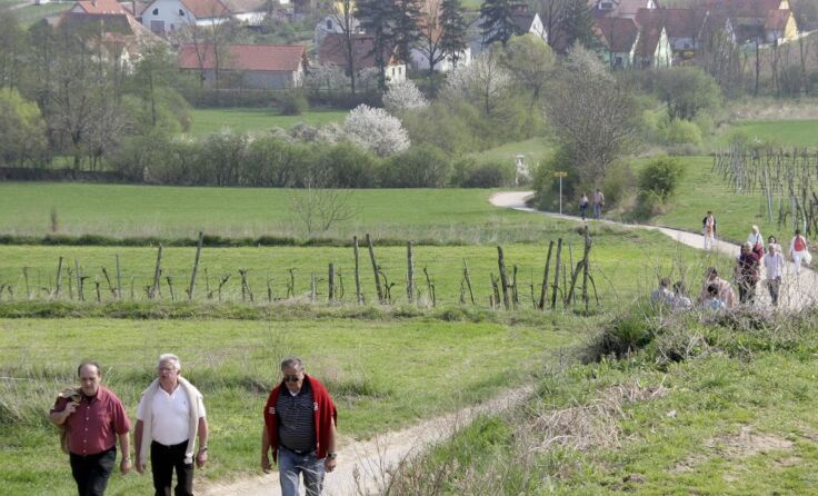Osterspaziergang in Stoitzendorf – „In die Grean geh’n“*Foto: M. Jarmer