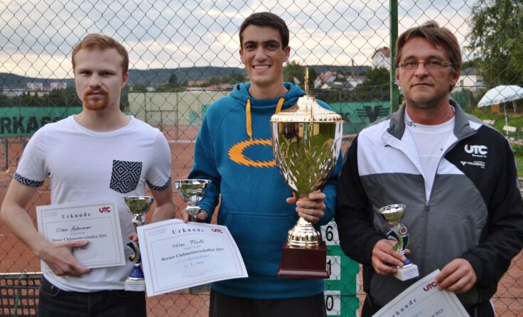 V.l.) Platz 2: Claus Aubrunner, Sieger Niki Plessl, Platz 3: Jürgen Bauer