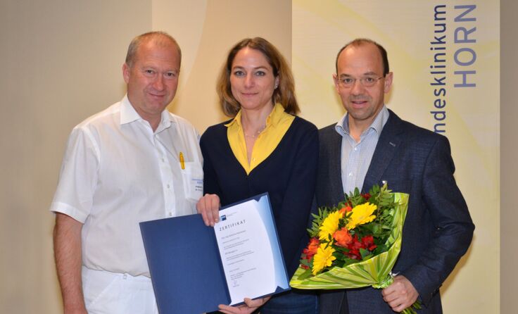 (V.l.) Reinhold Klug, Katharina Hochleitner und kaufm. Direktor Franz Huber Foto: LK Horn