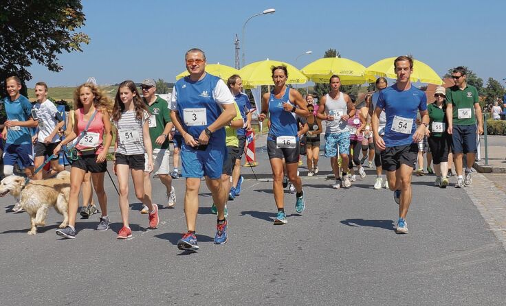 Die motivierten Läufer trotzten den hochsommerlichen Temperaturen. Fotos: Sandra Gwirtner 